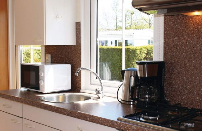 Nicely Furnished Chalet with Oven near Wadden Sea - Foto 3