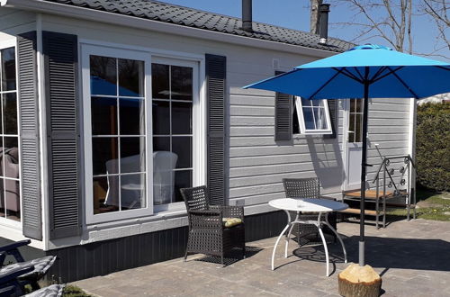 Photo 24 - Nicely Furnished Chalet with Oven near Wadden Sea