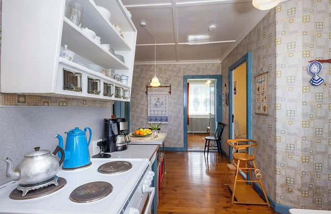 Downtown - Retro Decor - Stunning Views - Terrace - Photo 14