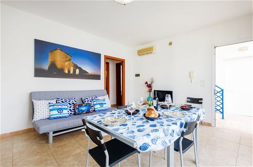 Foto 24 - Luxury Holiday Home With Swimming Pool in Torre Lapillo No4684