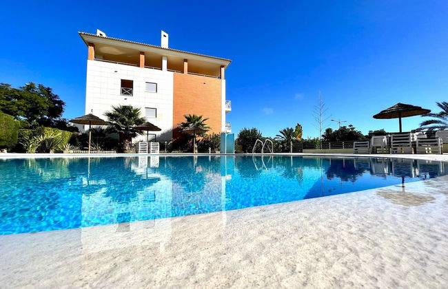 Albufeira Modern 4 With Pool by Homing - Photo 1