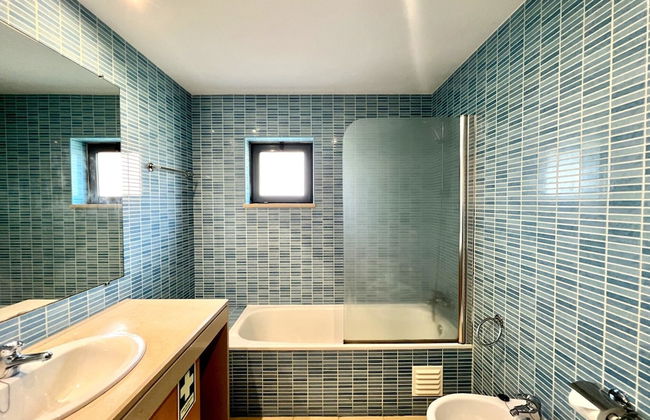 Albufeira Modern 3 With Pool by Homing - Photo 25
