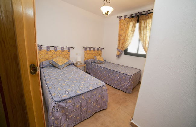 Apartamentos Urbanización Atlanterra Costa - Foto 2