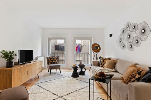 Photo 17 - Beautiful 2 Bedroom Apartment in Bairro Alto