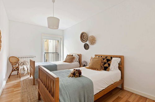 Photo 3 - Beautiful 2 Bedroom Apartment in Bairro Alto