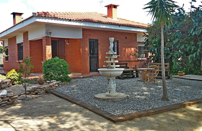 Villa Font - Photo 1