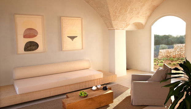 Coin salon dans le hall