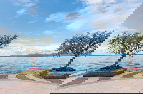 Foto 32 - Vibrant Holiday Home in Lazise with Swimming Pool near 2 Lakes