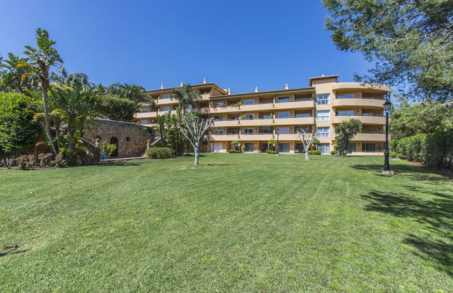 Perfect Location Between Golf and Beach - Photo 20