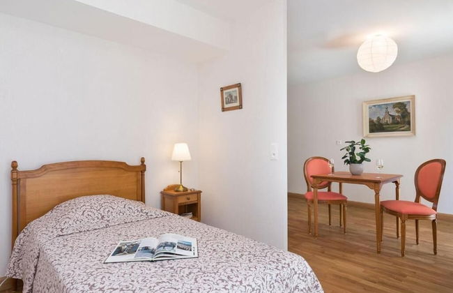 Home Médicis Les Petites Roches - Foto 10