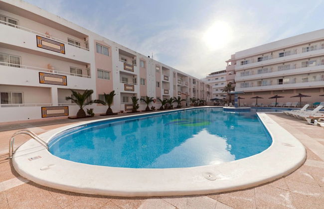 Apartamentos Vibra Tropical Garden - Foto 12