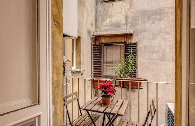 Monti Coliseum 3 bedroom 2nd floor - Photo 31