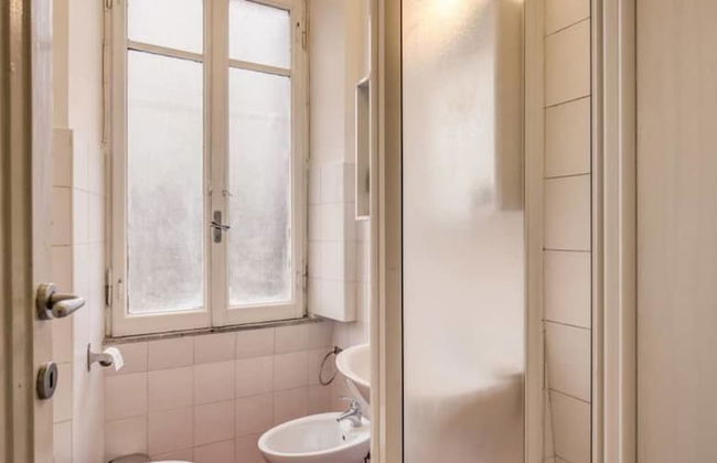 Monti Coliseum 3 bedroom 2nd floor - Photo 36