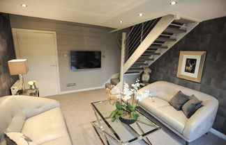 Photo 2 - Stirling Luxury Apartments