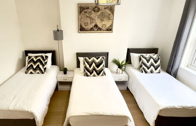 Beautiful 3-bed Apartment With Driveway Parking - Foto 7