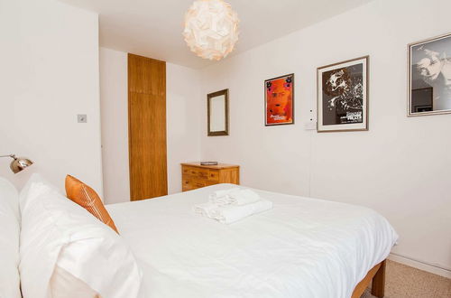 Photo 2 - Stylish One Bedroom Flat in Vauxhall