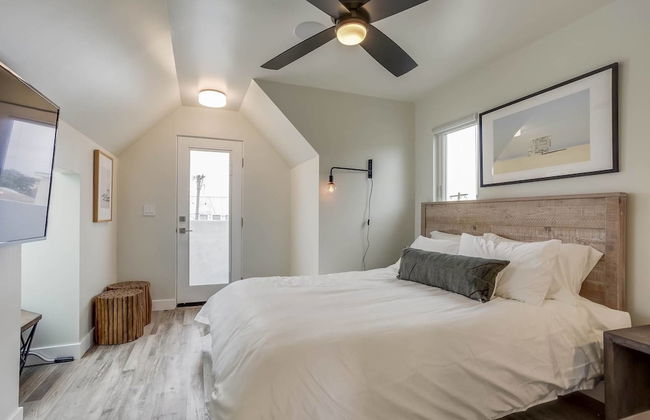 Brand NEW - Bay View Beach House - Houses for Rent in San Diego - Photo 5