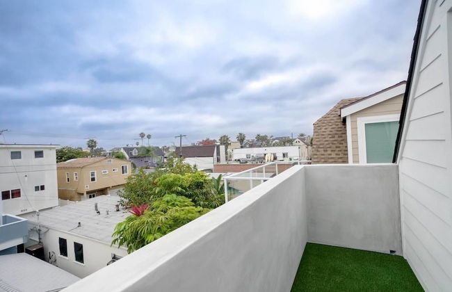 Brand NEW - Bay View Beach House - Houses for Rent in San Diego - Photo 22