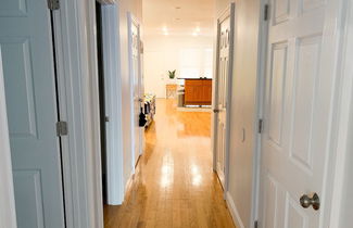 Photo 3 - Stunning 3bd/3ba in Jamaica Plain Near the Trains #2