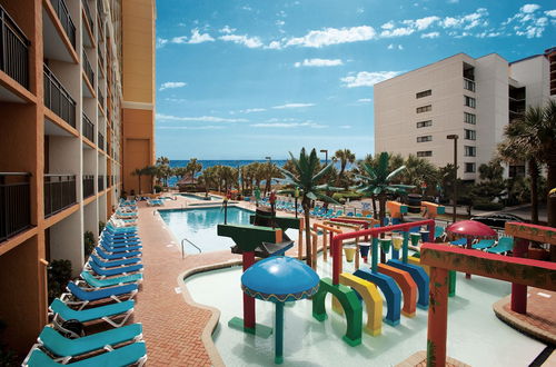 Foto 56 - The Caravelle Resort