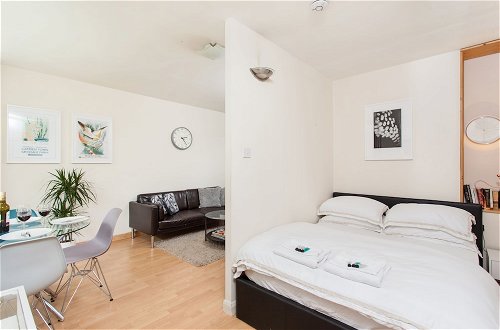 Photo 3 - Regents Park & Euston 1 Bedroom Apartment
