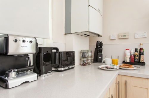 Photo 12 - Regents Park & Euston 1 Bedroom Apartment