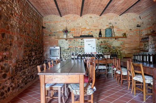 Photo 26 - Tuscan Farmhouse in Peccioli with Swimming Pool near Lakes