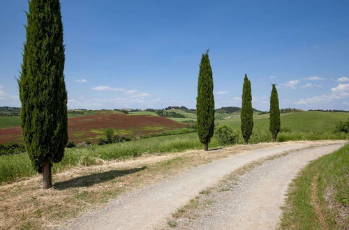 Photo 40 - Tuscan Farmhouse in Peccioli with Swimming Pool near Lakes