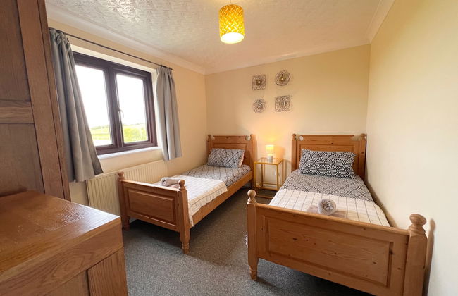 4 Bed Farmhouse - Pets - Garden - Parking - Foto 6