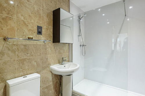 Photo 17 - Luxury Central Newcastle Apartment 23