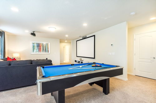 Photo 2 - 6 BD 5 BH House Game Room Pool Spa