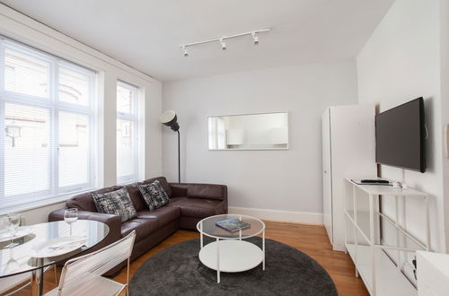 Photo 10 - Modern & Clean Apartment Soho & Carnaby