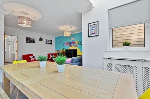 Photo 16 - Brighton s Best BIG House 2 Large Group House 4 Bedrooms 3 Bathrooms Roof Terrace City Centre