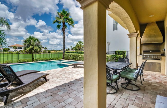 Elegant 5 BD, 5 BH Villa - Foto 26
