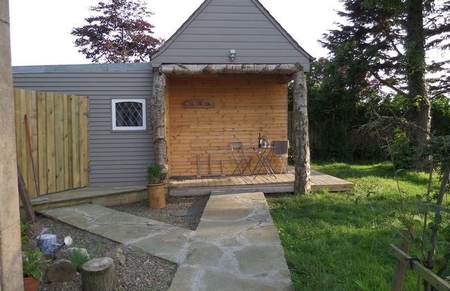 Charming 1-bed Garden Lodge in Boyndie, Banff - Foto 1