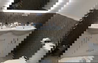 Foto 17 - De Courceys Manor Cottages