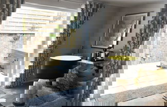 Foto 10 - De Courceys Manor Cottages