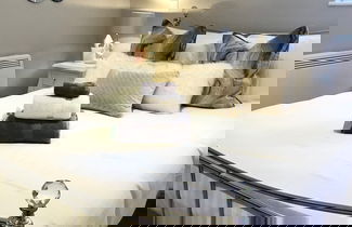 Foto 6 - De Courceys Manor Cottages