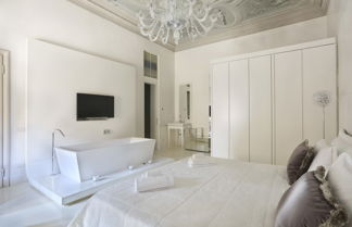 Photo 2 - Luxury Apartment in Central Florence