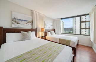 Photo 3 - Deluxe 21st Floor Corner Condo with Diamond Head Views, FREE Parking & Wifi! by Koko Resort Vacation Rentals