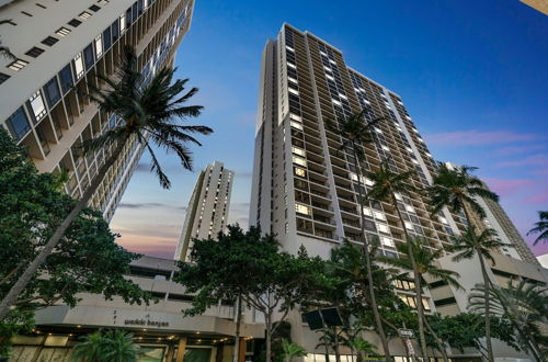 Foto 47 - Deluxe 21st Floor Corner Condo with Diamond Head Views, FREE Parking & Wifi! by Koko Resort Vacation Rentals