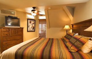 Photo 3 - The Lodge at Mountain Village by All Seasons Resort Lodging