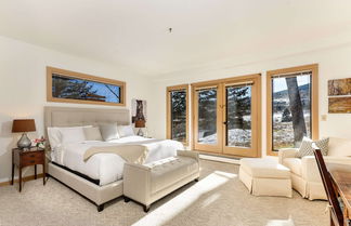 Photo 2 - Homestead Townhome by iTrip Aspen Snowmass