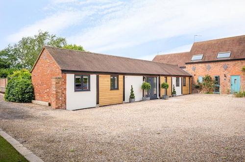 Foto 27 - Cotswold Barn Conversion With Private Hot Tub