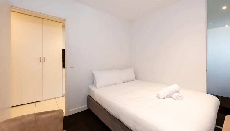 Photo 1 - Excellent Location 2 Bedroom Apartment Next to Southern Cross