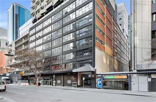 Photo 13 - Excellent Location 2 Bedroom Apartment Next to Southern Cross