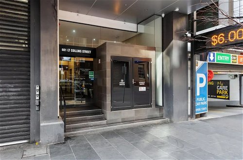 Photo 14 - Excellent Location 2 Bedroom Apartment Next to Southern Cross
