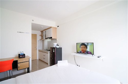 Photo 7 - Best Location And Comfy Studio At Bale Hinggil Apartment