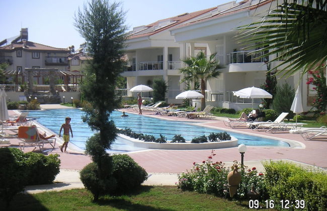 Gorgeous 2 Bed Private Ground Floor Home In One Of Side's Most Exclusive Communi - Foto 1