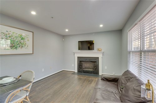 Photo 12 - Spacious Cheverly Home - 8 Mi to National Mall